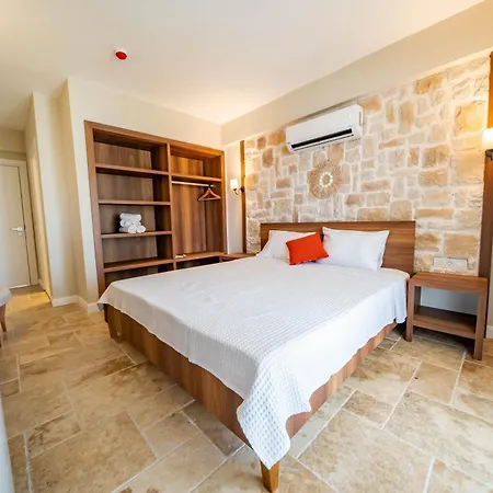 Homestay Selimiye Thales *